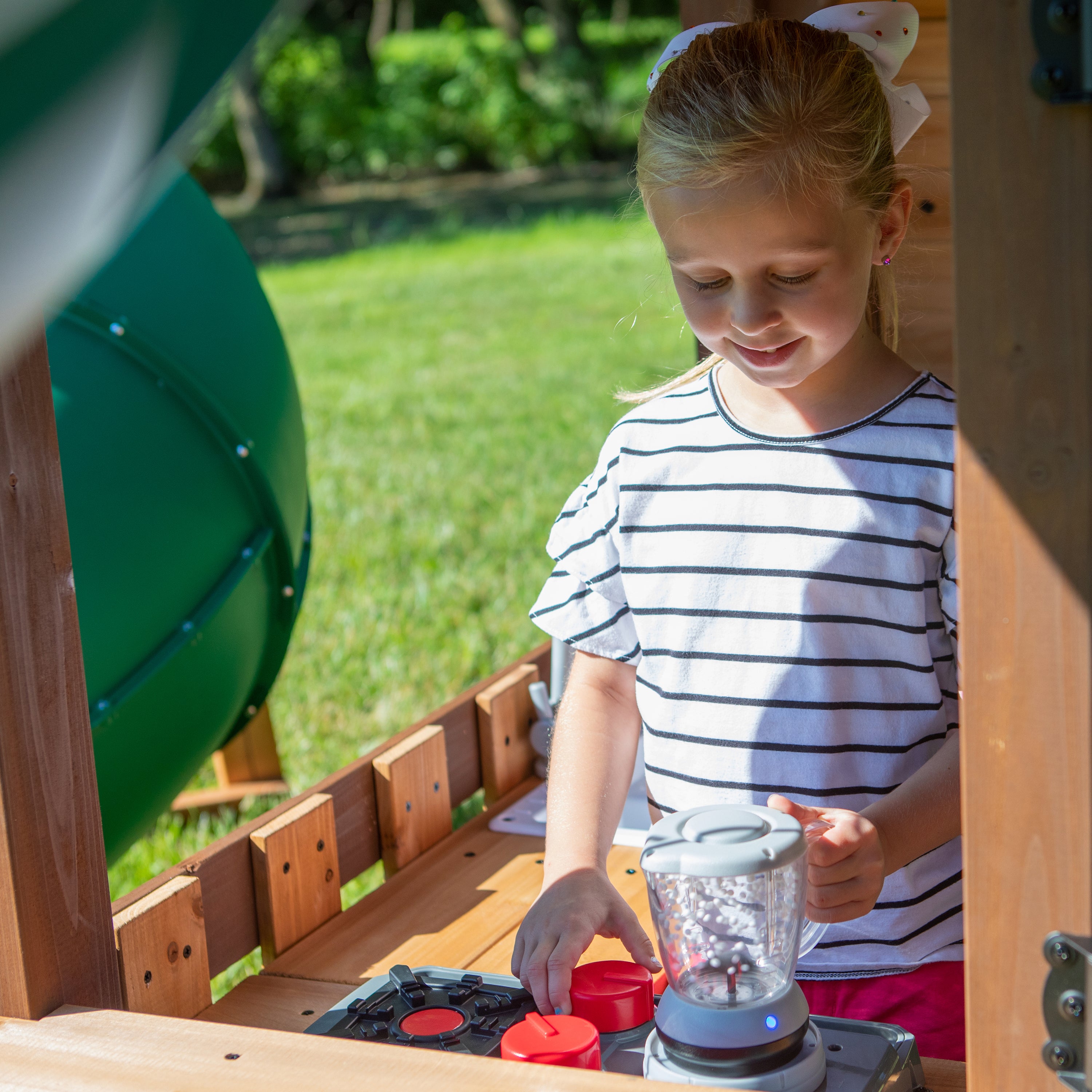 Tacoma Falls Swing Set Kitchen