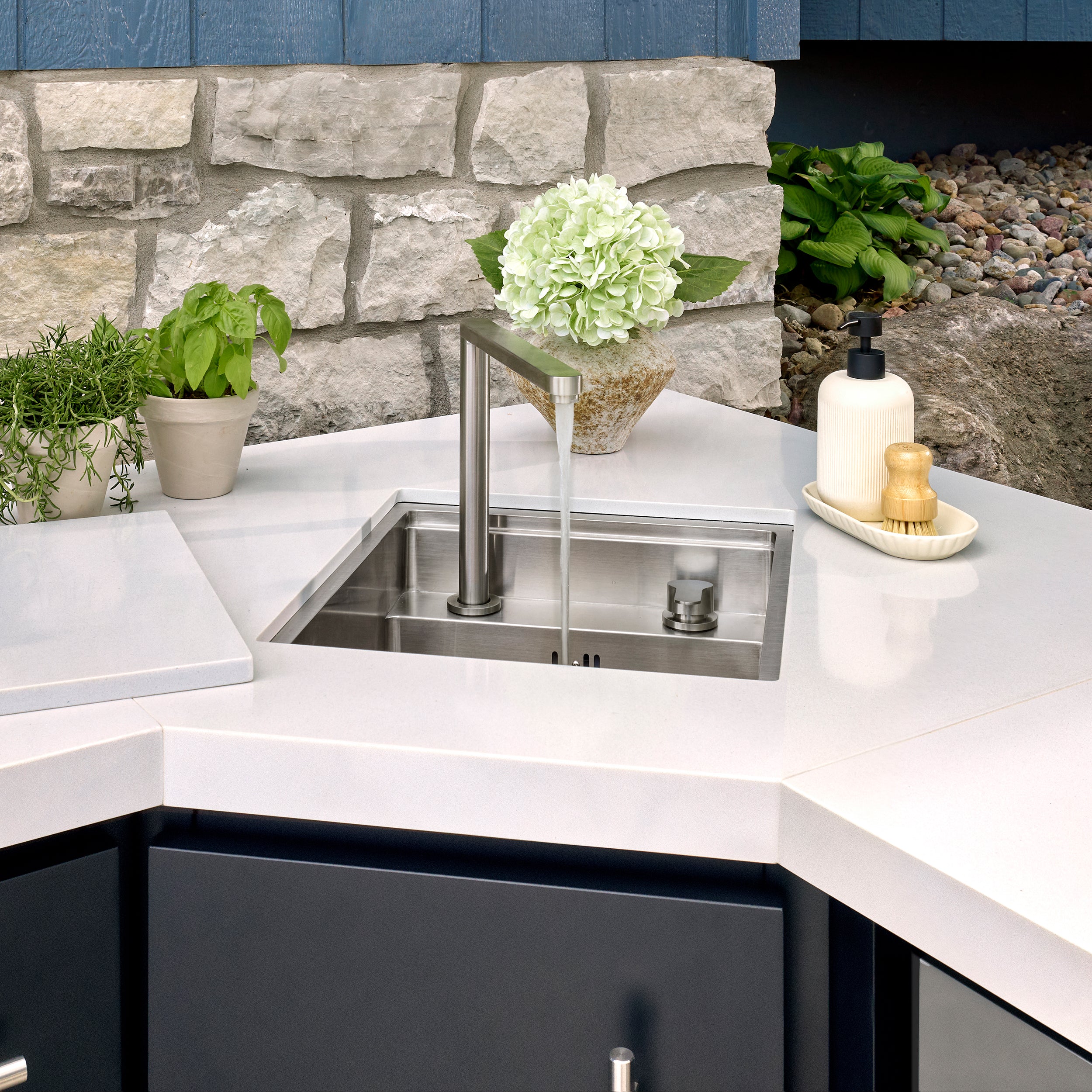 Emory Corner Outdoor Kitchen Island - Combo