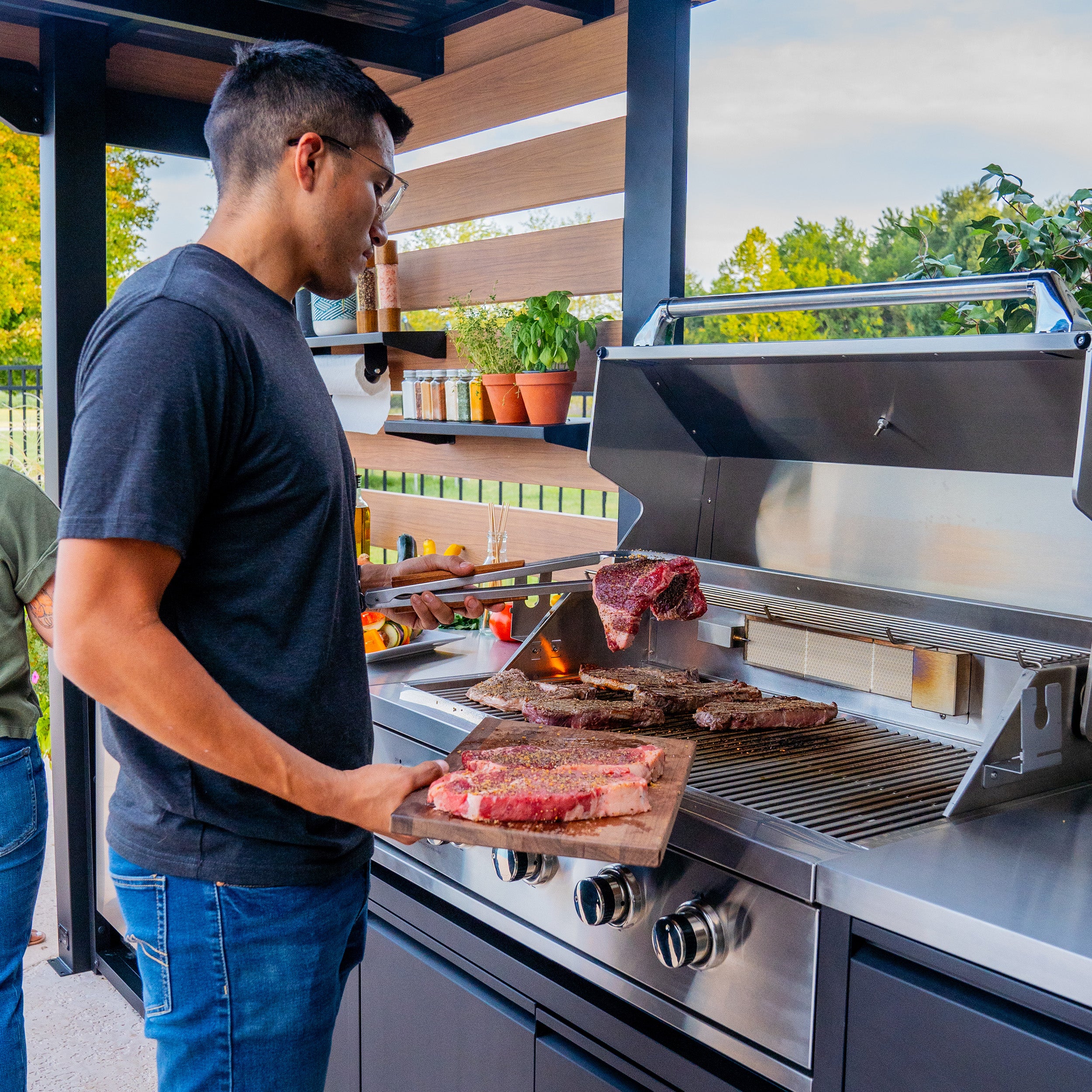 Fusion Flame Outdoor Kitchen