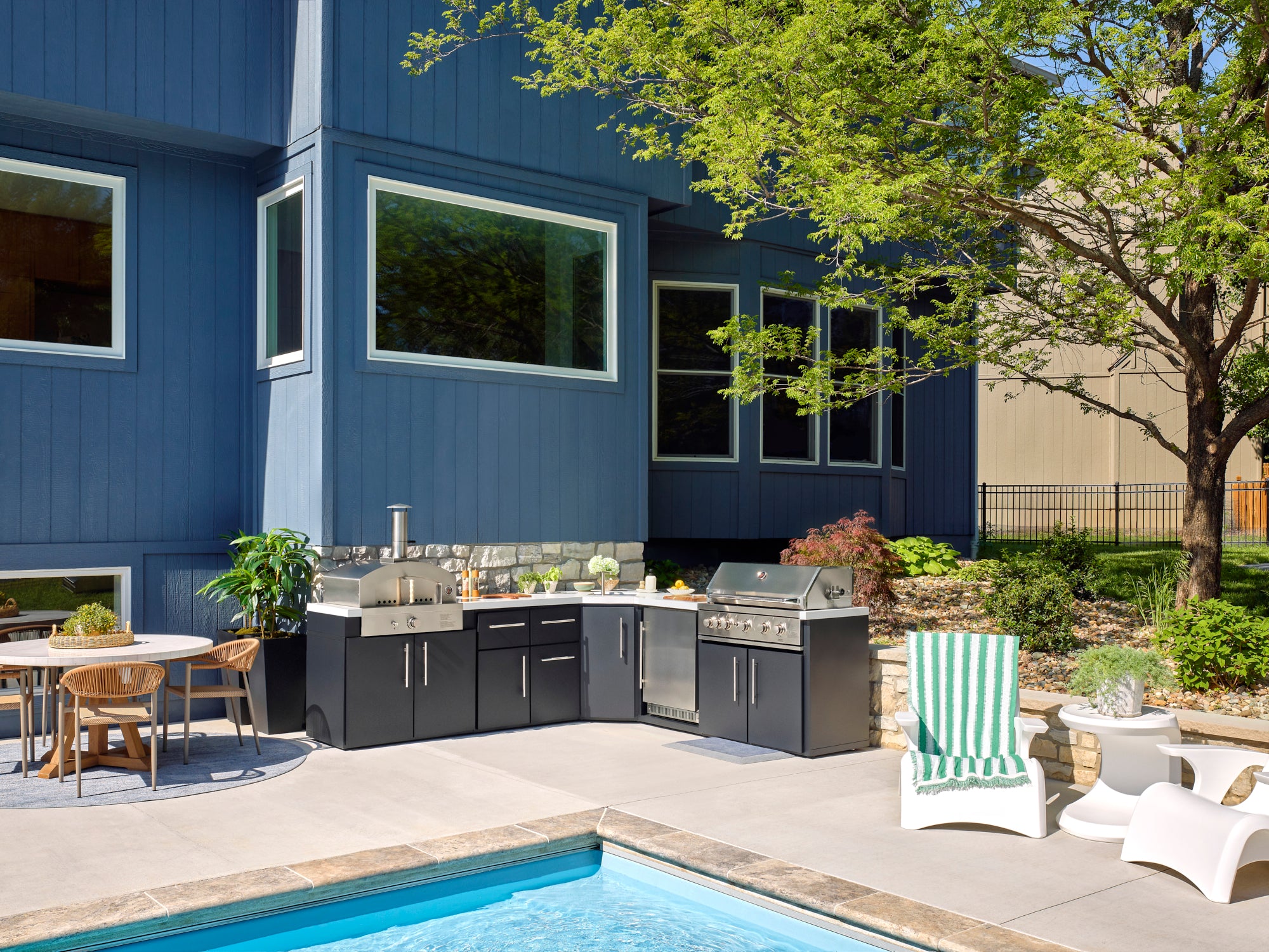 Emory Corner Outdoor Kitchen Island – Combo