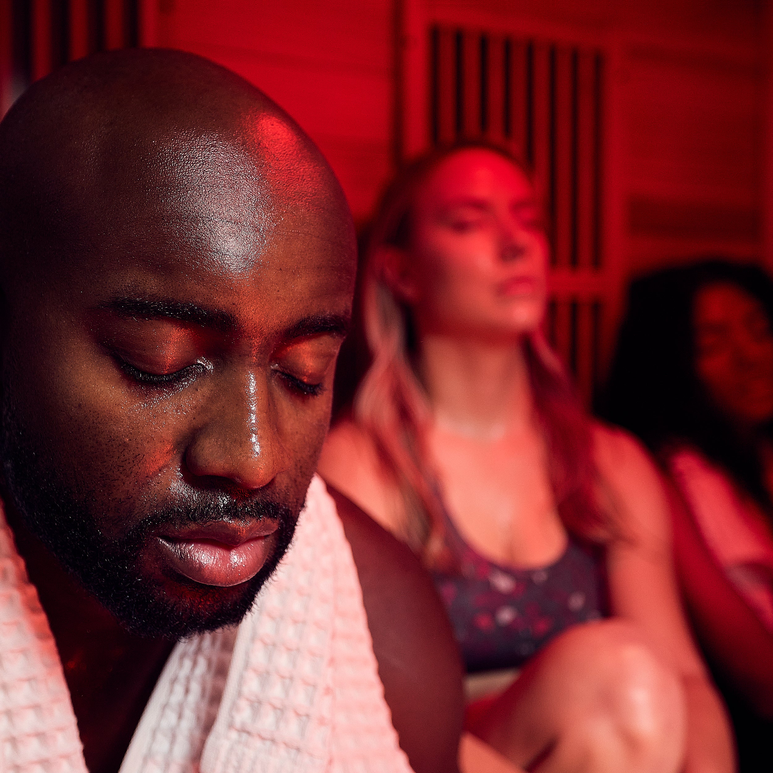 Rylan Indoor Infrared Corner Sauna – 4 Person