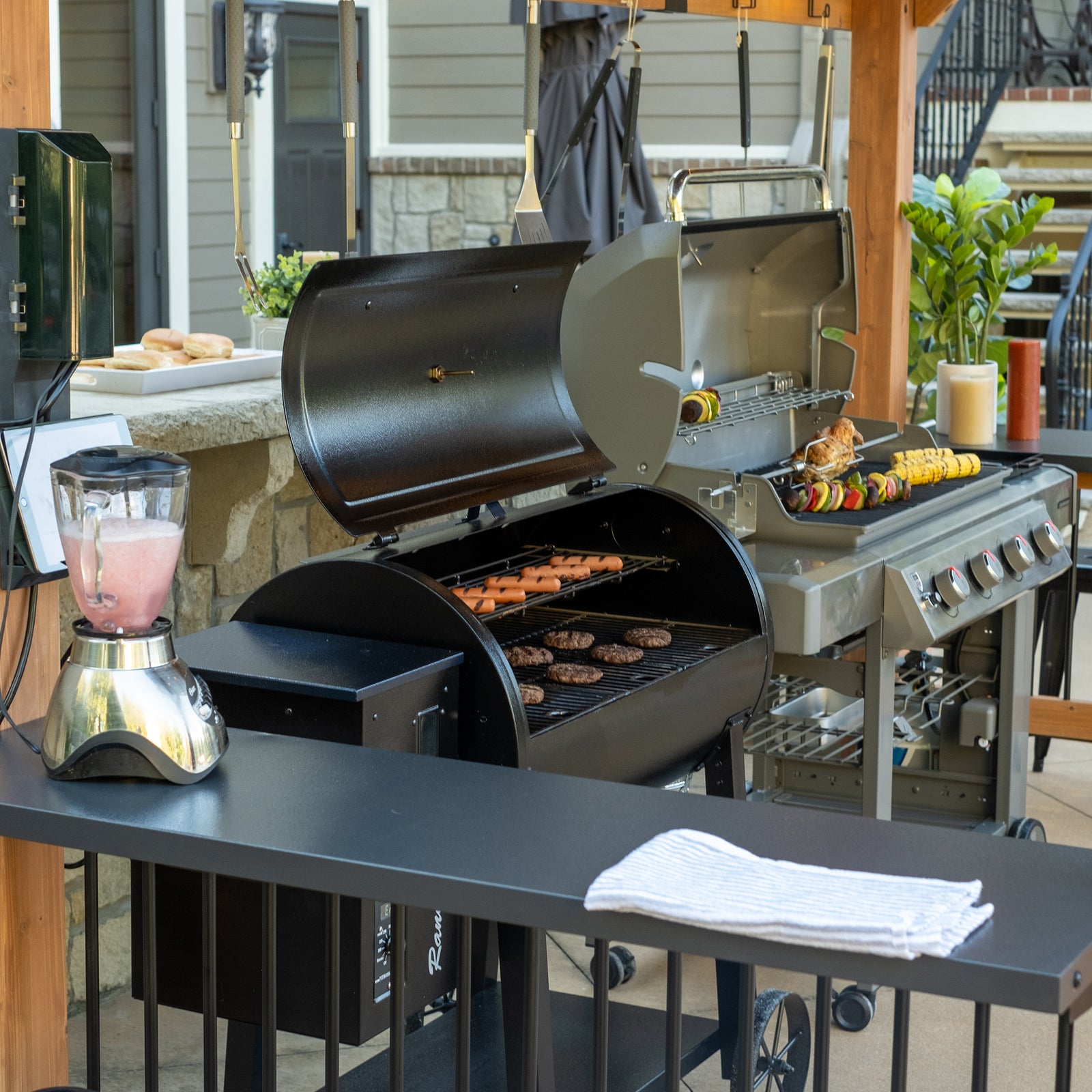 BBQ Grills, Smokers & Outdoor Kitchens  Transform Your Backyard 
